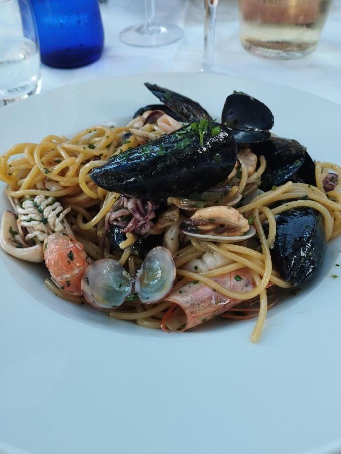 Bellerive Ristorante Albergo Manerba del Garda Εξωτερικό φωτογραφία