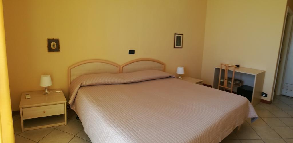 Bellerive Ristorante Albergo Manerba del Garda Εξωτερικό φωτογραφία