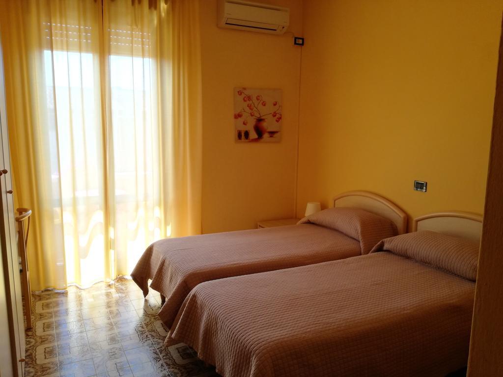 Bellerive Ristorante Albergo Manerba del Garda Εξωτερικό φωτογραφία